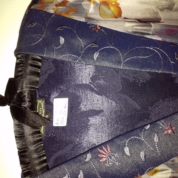 NWT VIOLET KAY NAVY BLUE POINTS FRONT SMALL - Picture 5 of 7